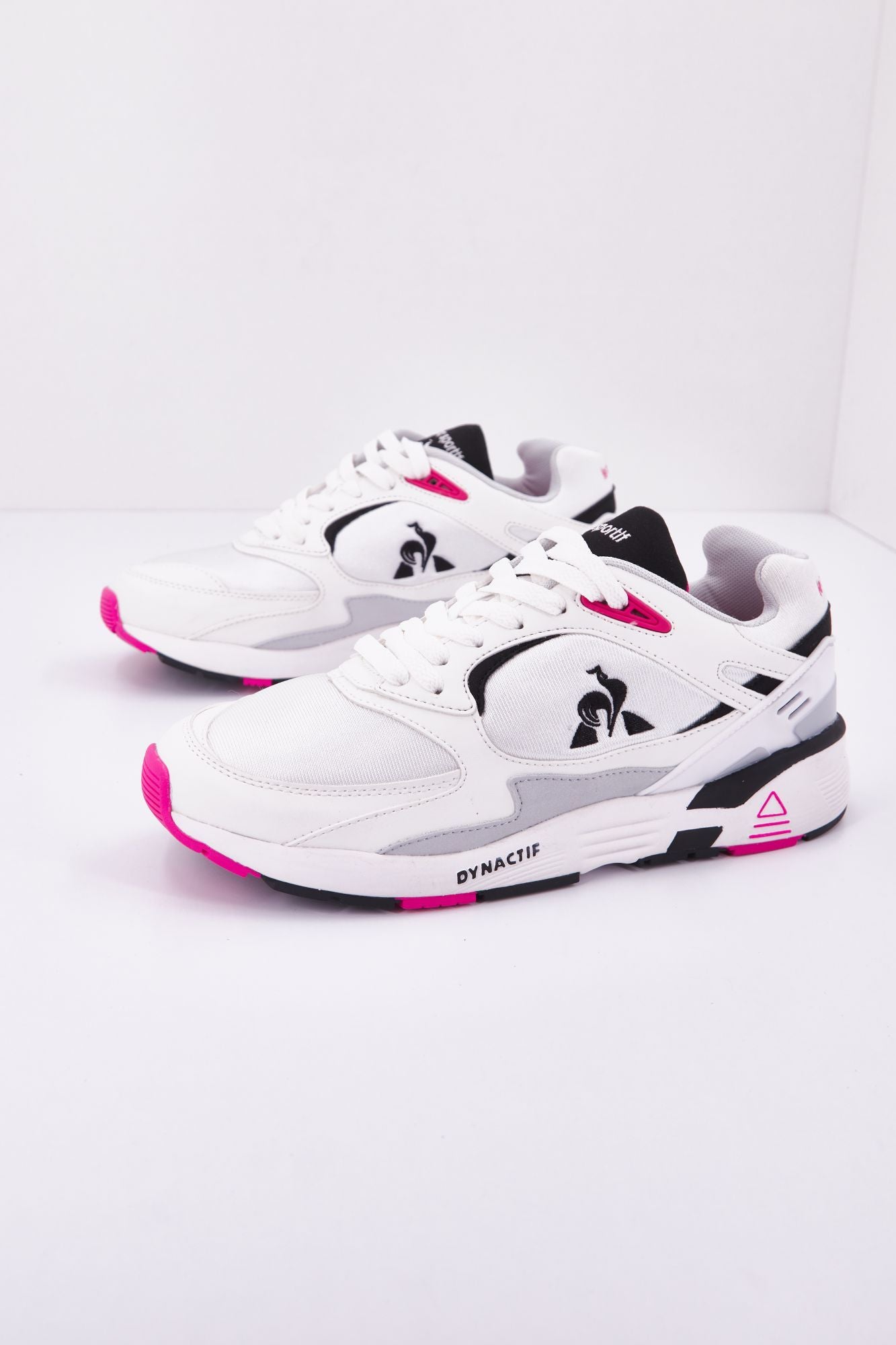 LE COQ SPORTIF LCS R1000 en color BLANCO (1)