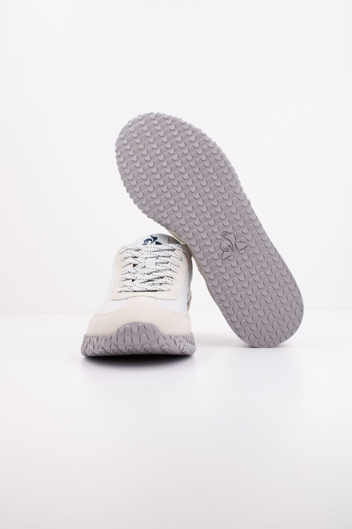 LE COQ SPORTIF VELOCE I en color GRIS (4)