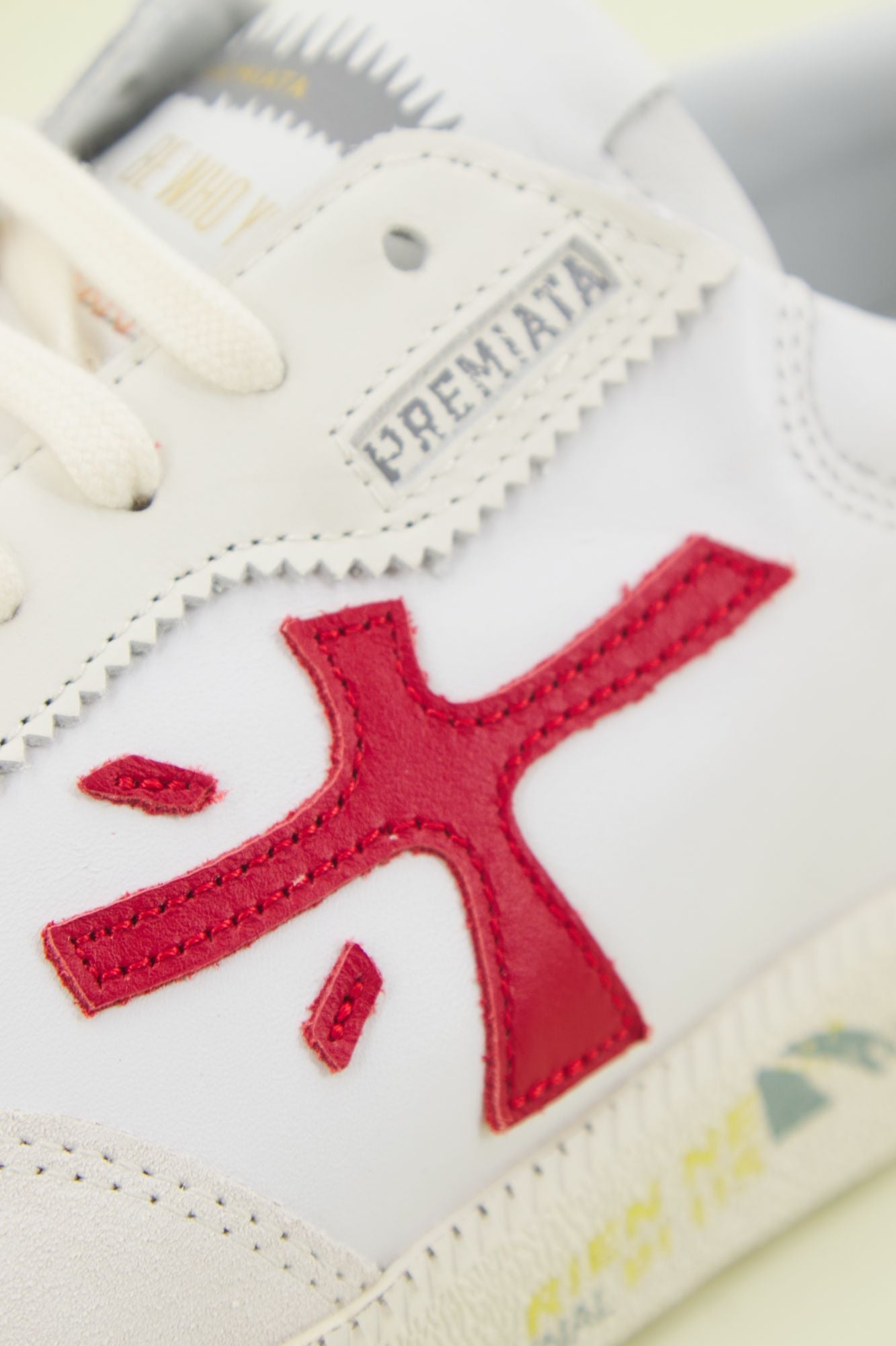 PREMIATA CLAY 6350 en color BLANCO (4)