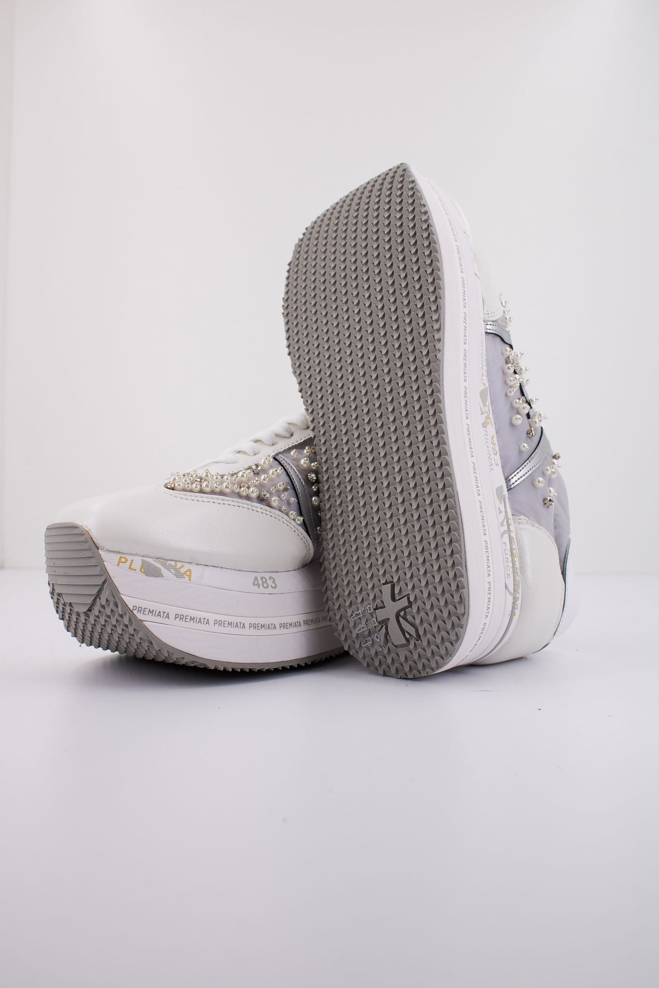 PREMIATA BETH 6751 en color BLANCO (4)