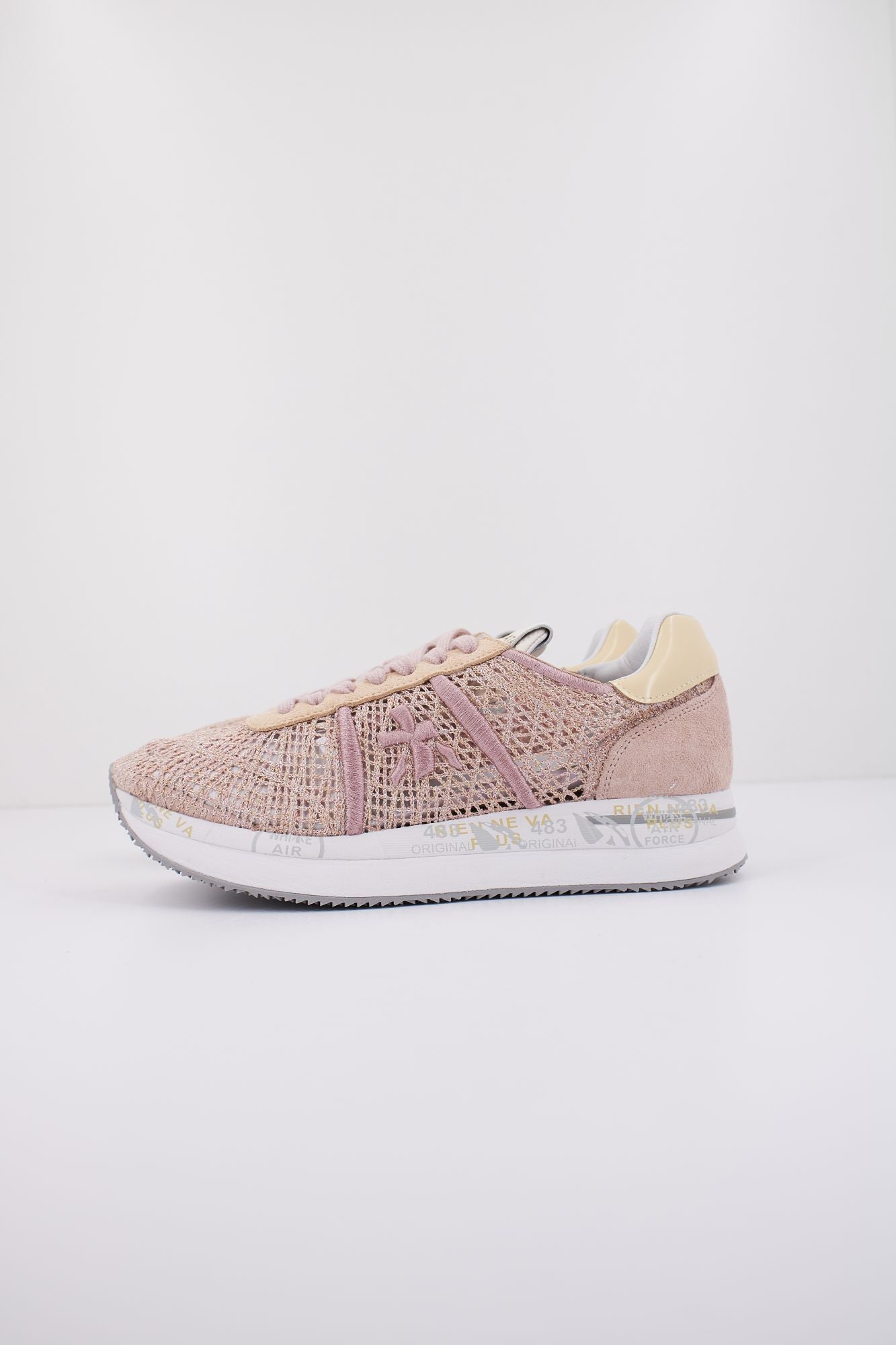 PREMIATA CONNY en color ROSA (1)