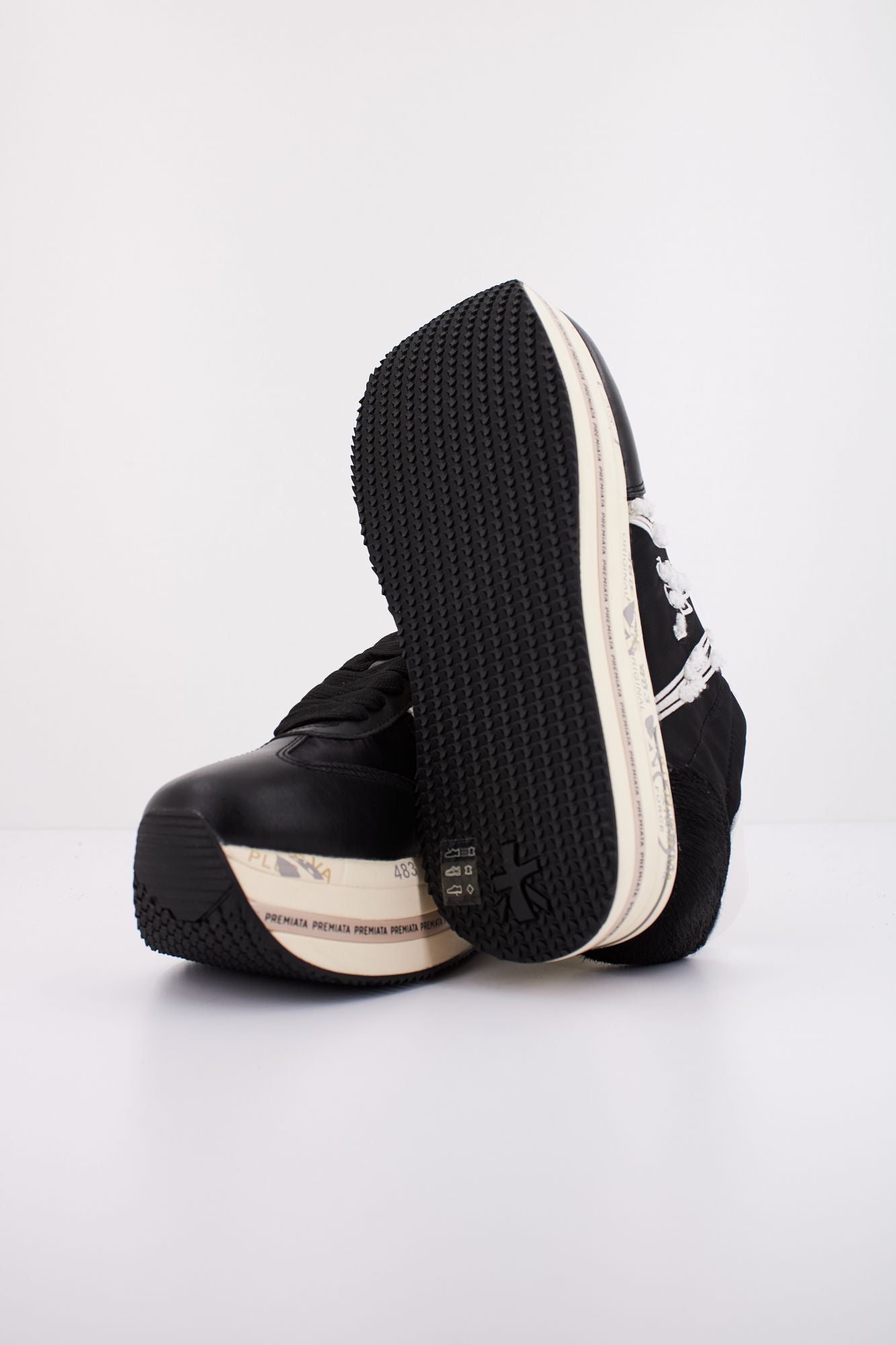 PREMIATA BETH 6953 en color NEGRO (5)