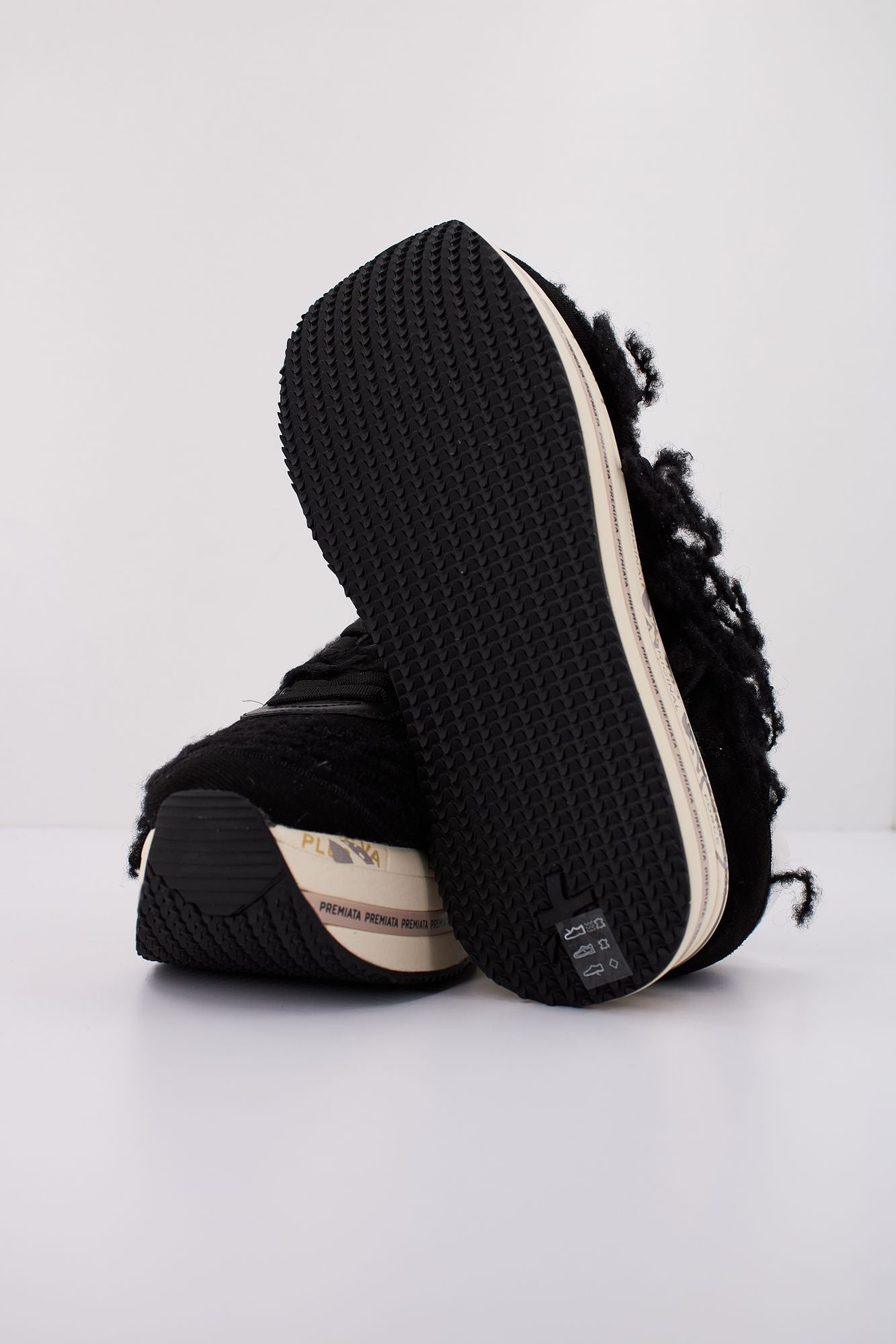 PREMIATA BETH 6959 en color NEGRO (5)