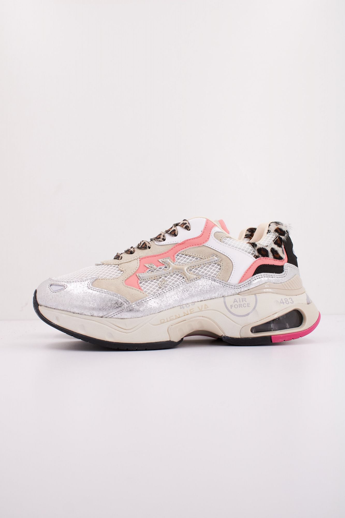 PREMIATA SHARKYD 414 en color GRIS (1)