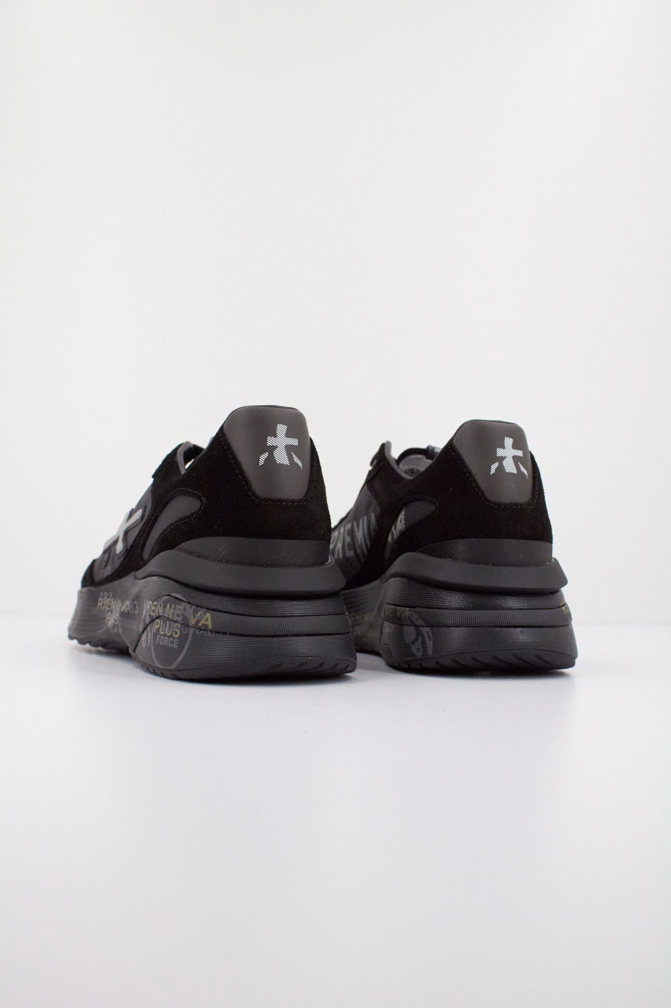 PREMIATA MOERUND 7795 en color NEGRO (4)