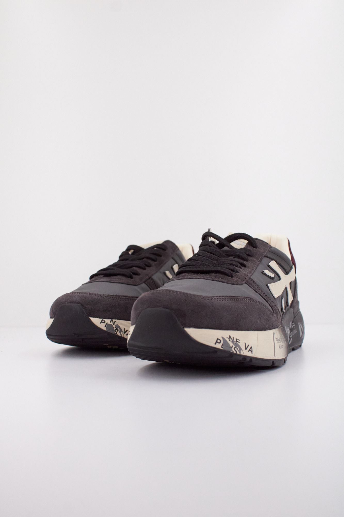 PREMIATA MICK 7719 en color NEGRO (2)
