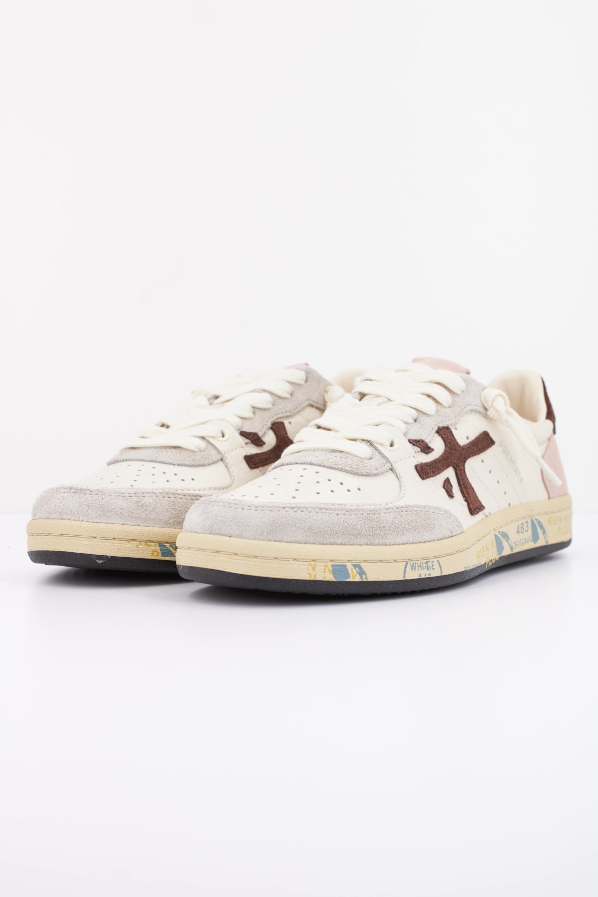PREMIATA BSKTCLAD 8284 en color BEIS (2)