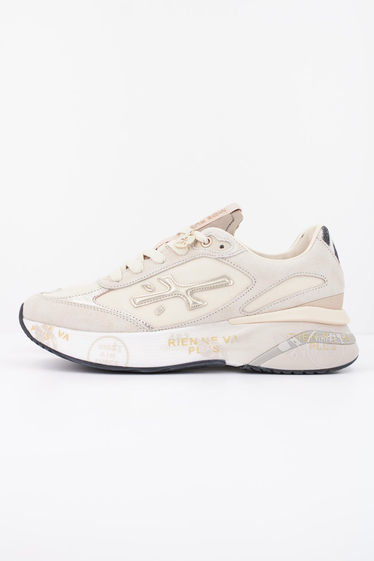 PREMIATA MOERUND en color BEIS (1)