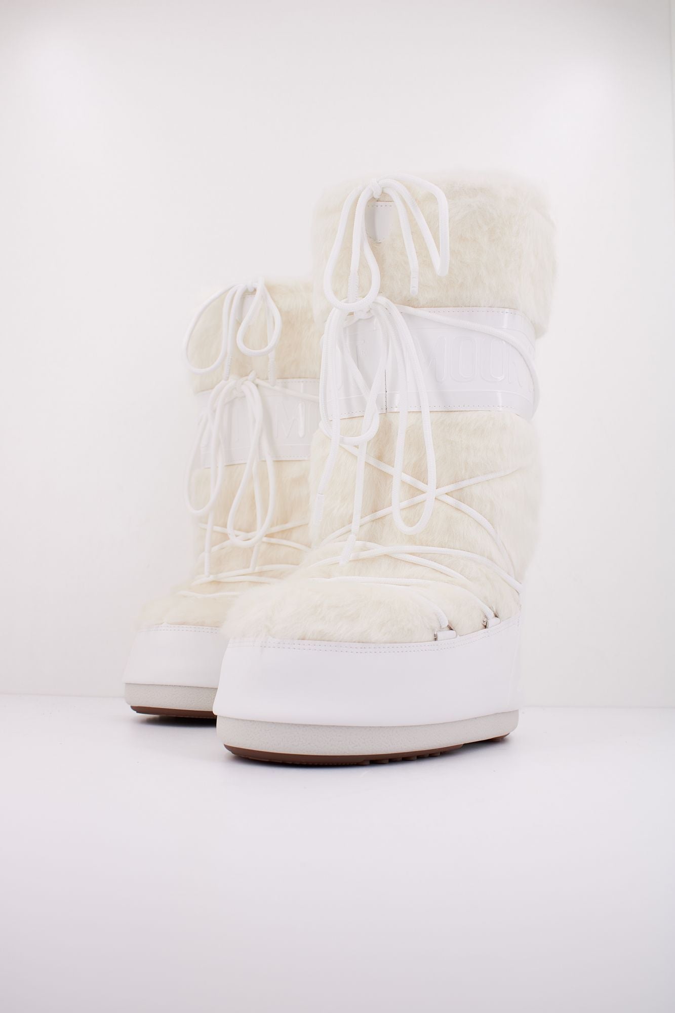 MOON BOOT MB ICON FAUX en color BLANCO (2)