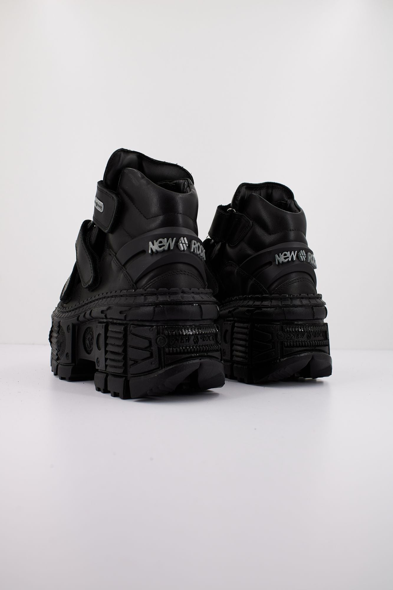 NEW ROCK M WALL285 S2 en color NEGRO (3)