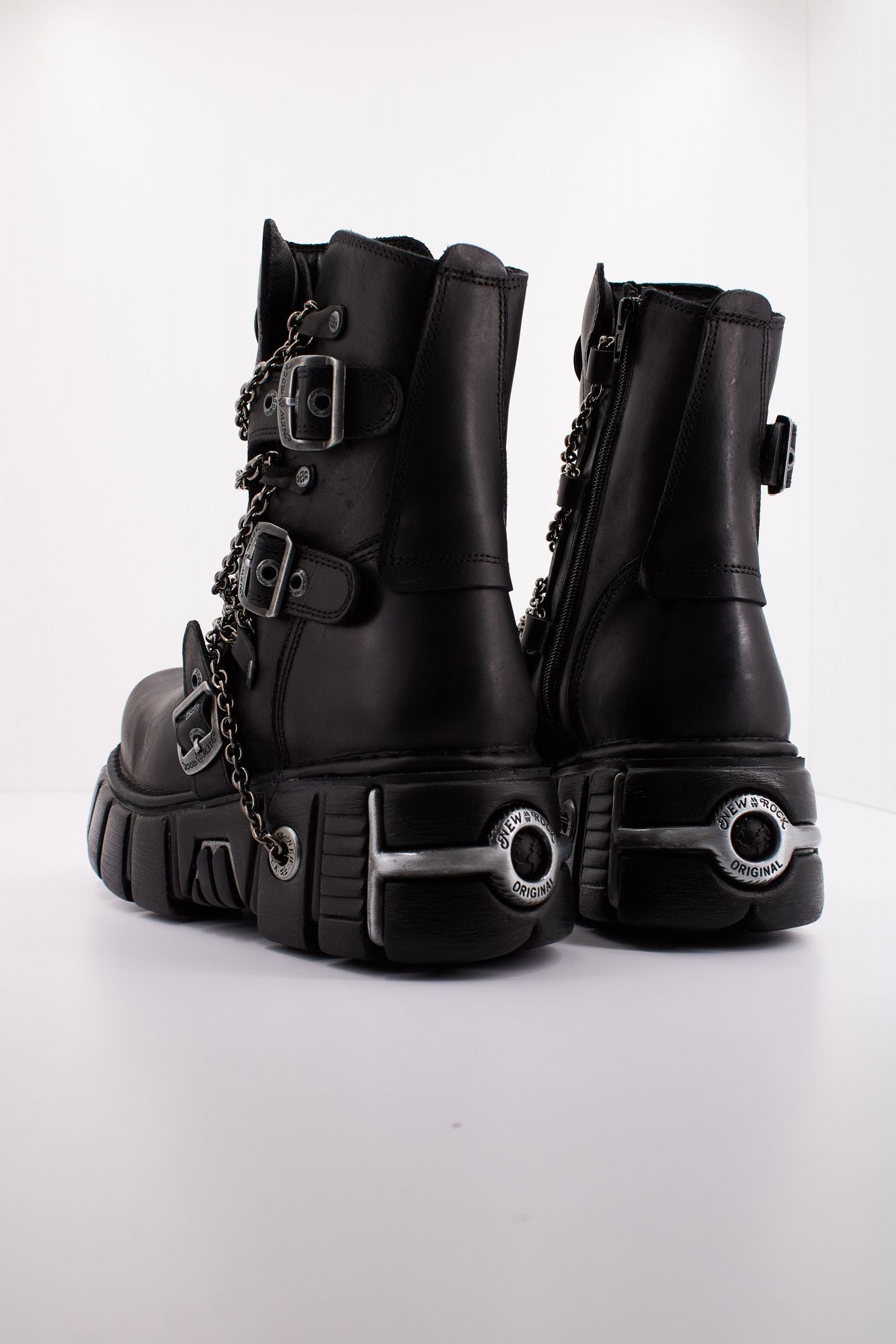 NEW ROCK BOOT METALLIC M1011 S1 en color NEGRO (4)