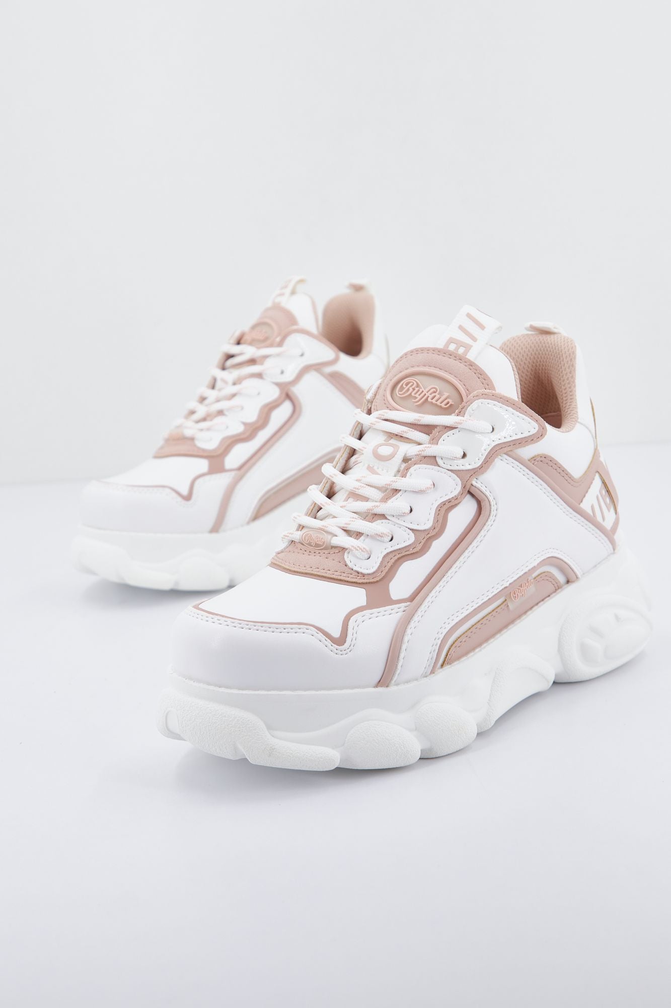 BUFFALO CLD CHAI en color BLANCO (2)