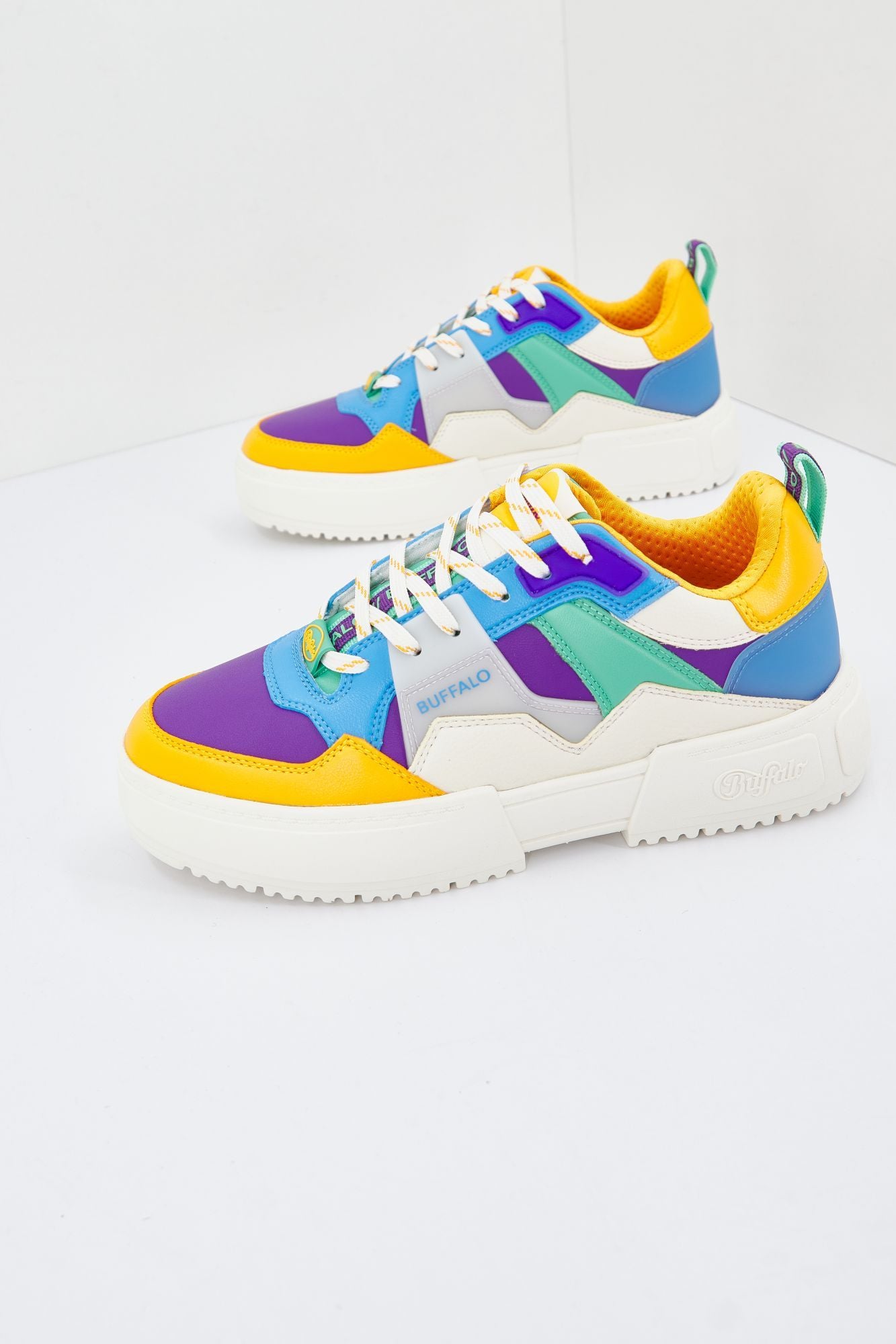 BUFFALO RSE v2 en color MULTICOLOR (1)