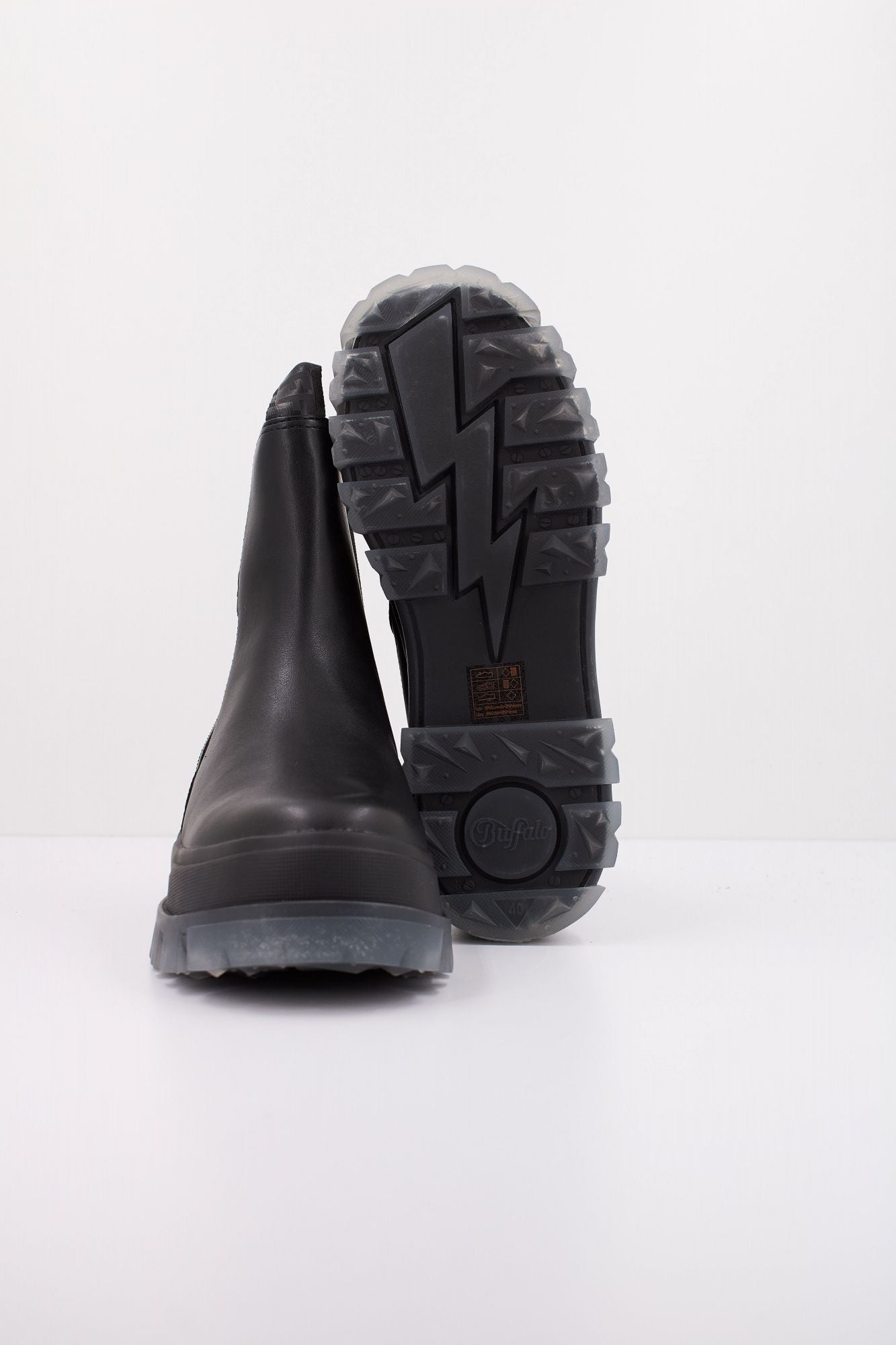 BUFFALO ASPHA CHELSEA MID en color NEGRO (5)