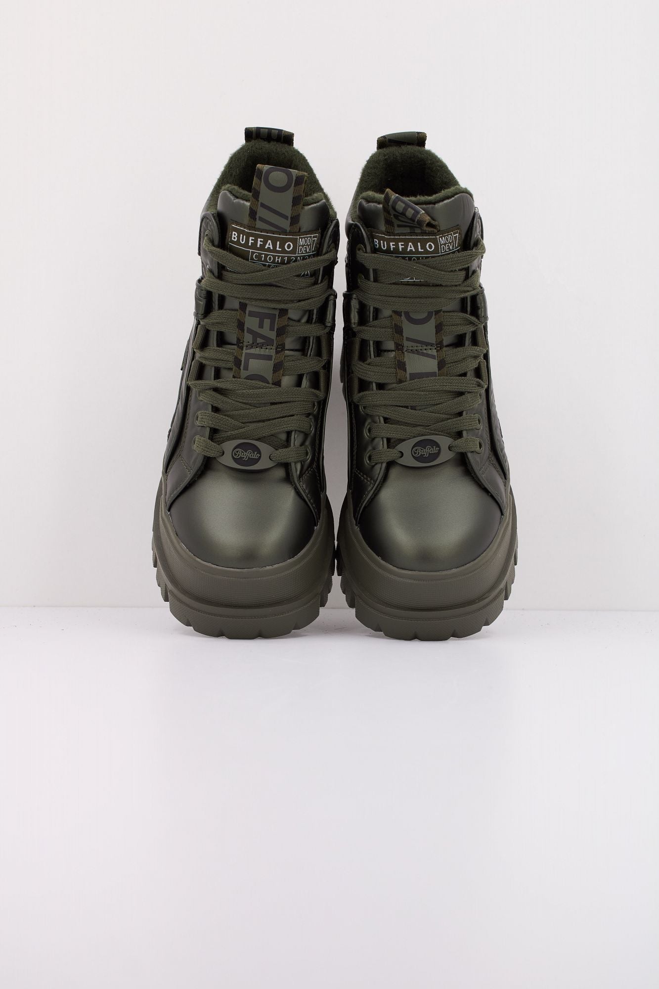 BUFFALO ASPHA NC MID en color VERDE (3)