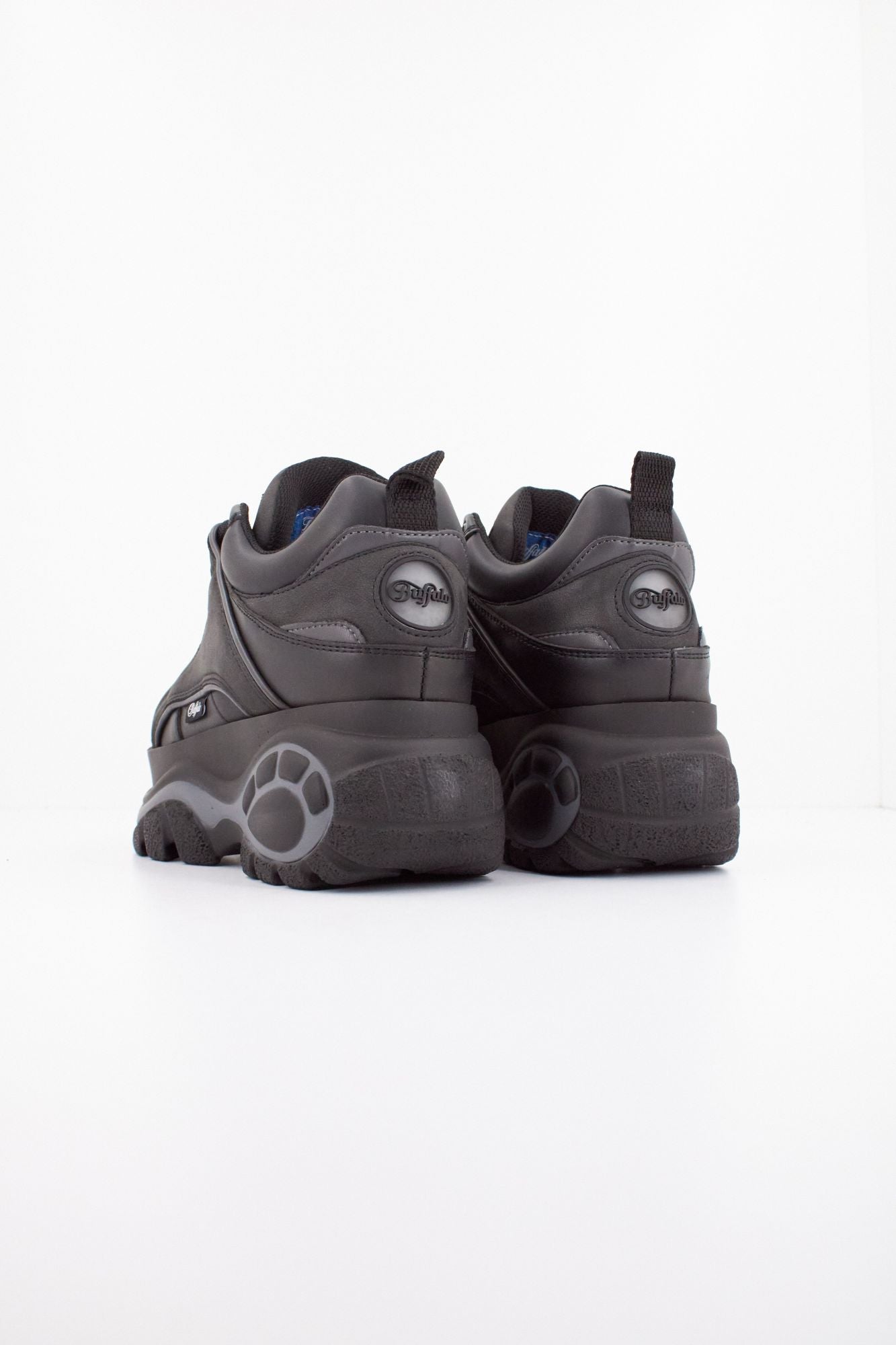 BUFFALO VEGA VEGAN PLATFORM en color NEGRO (4)