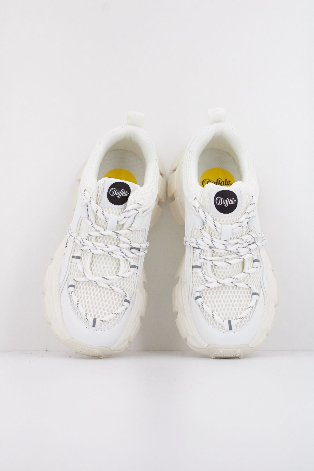 BUFFALO SATURN LACE en color BLANCO (3)