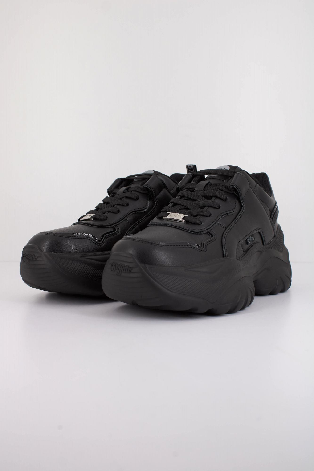 BUFFALO BLISS ONE en color NEGRO (2)