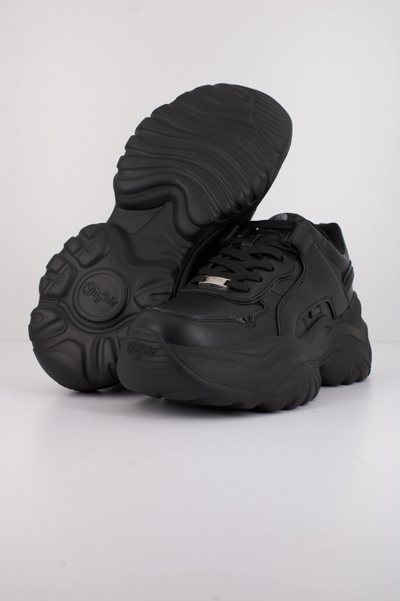 BUFFALO BLISS ONE en color NEGRO (4)