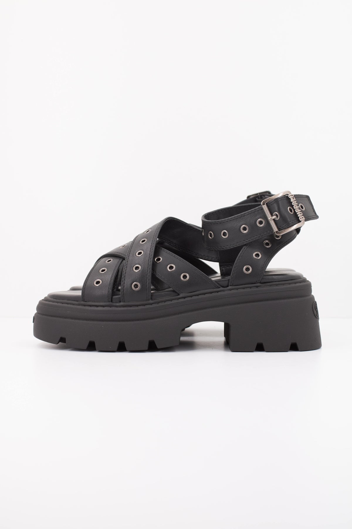 BUFFALO SANDALIA VEGA en color NEGRO (1)