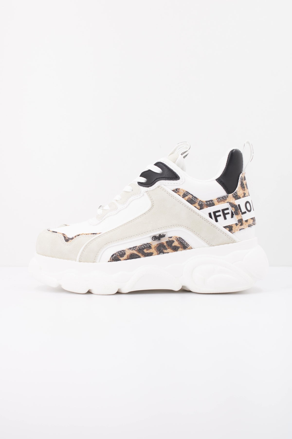 BUFFALO CLD CHAI en color BLANCO (1)