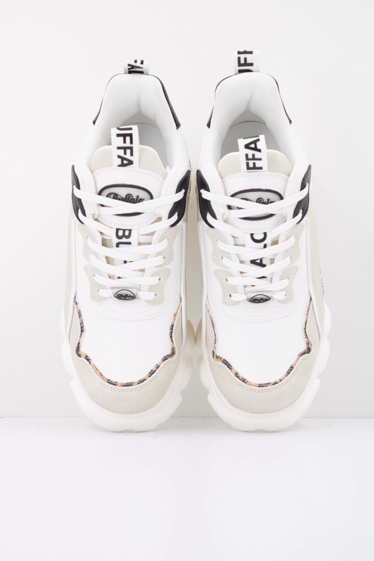 BUFFALO CLD CHAI en color BLANCO (3)