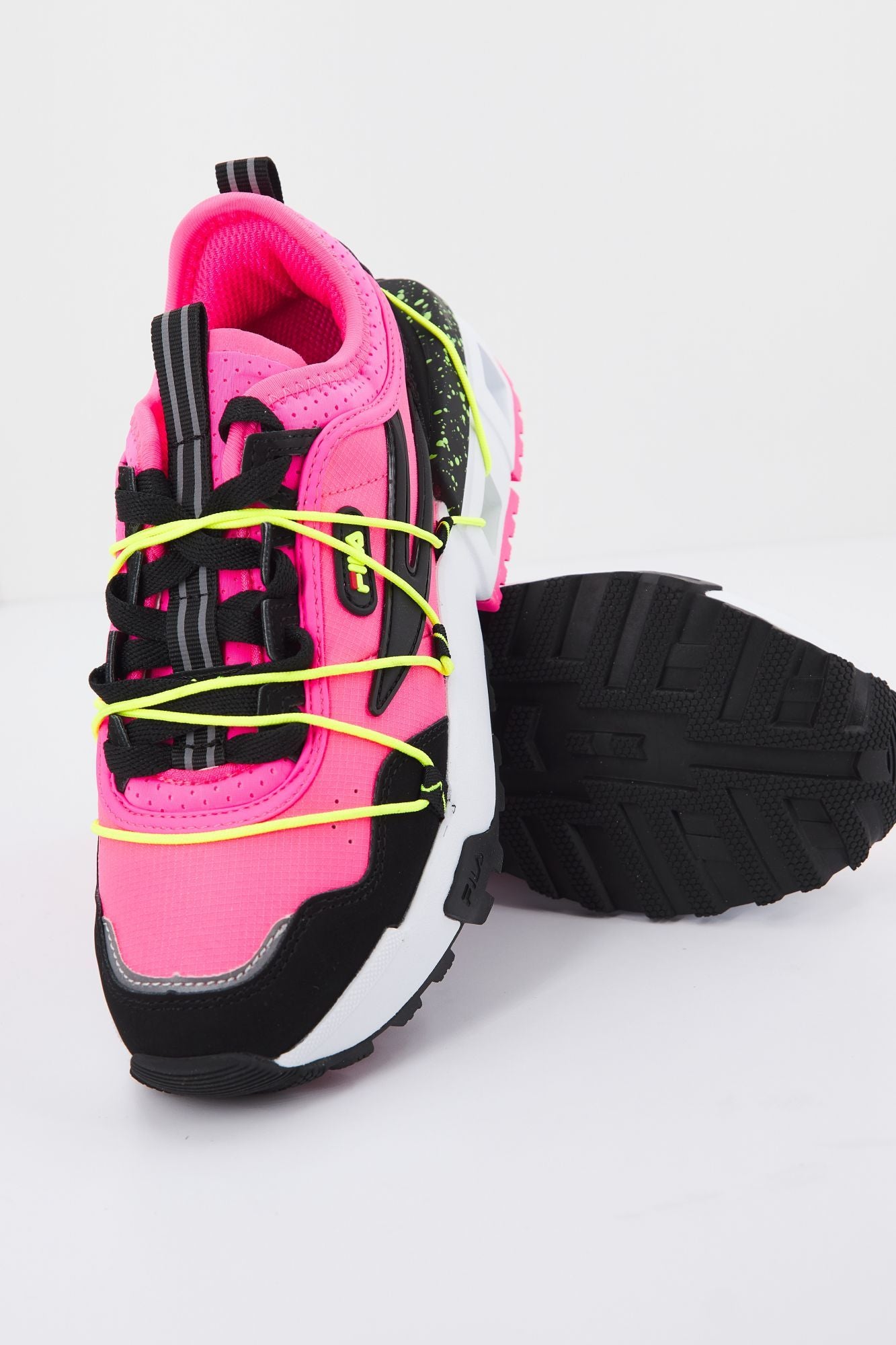 FILA UPGR8 H WMN en color ROSA (4)