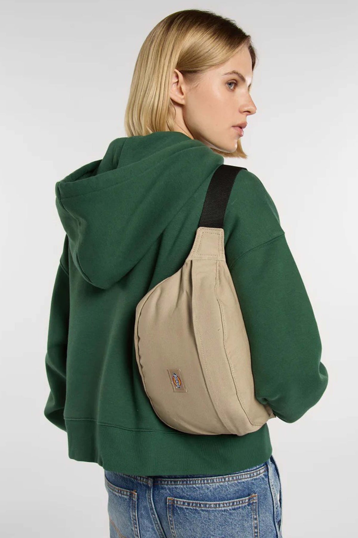 DICKIES DUCK CANVAS CROSS BODY en color BEIS (1)