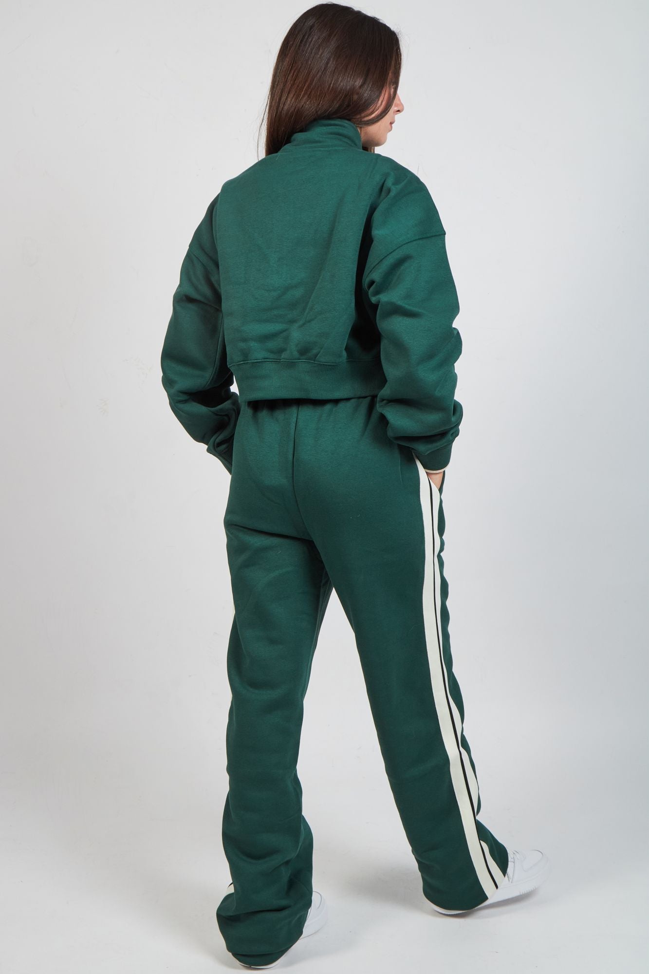 ELLESSE RADICE JOGGER en color VERDE (3)