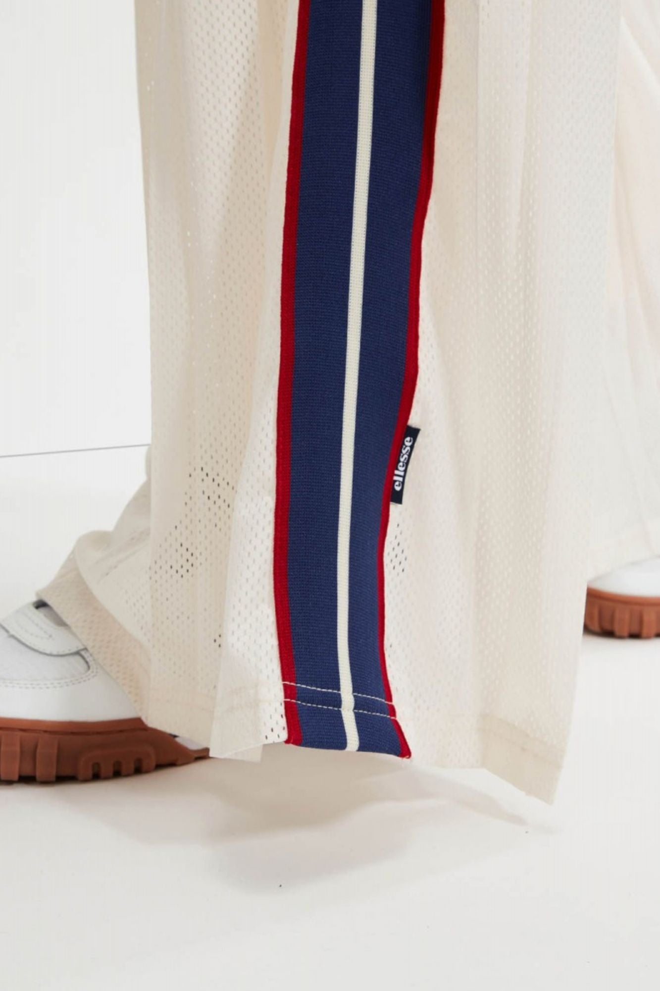ELLESSE LILLIE TRACK PANT en color BLANCO (5)