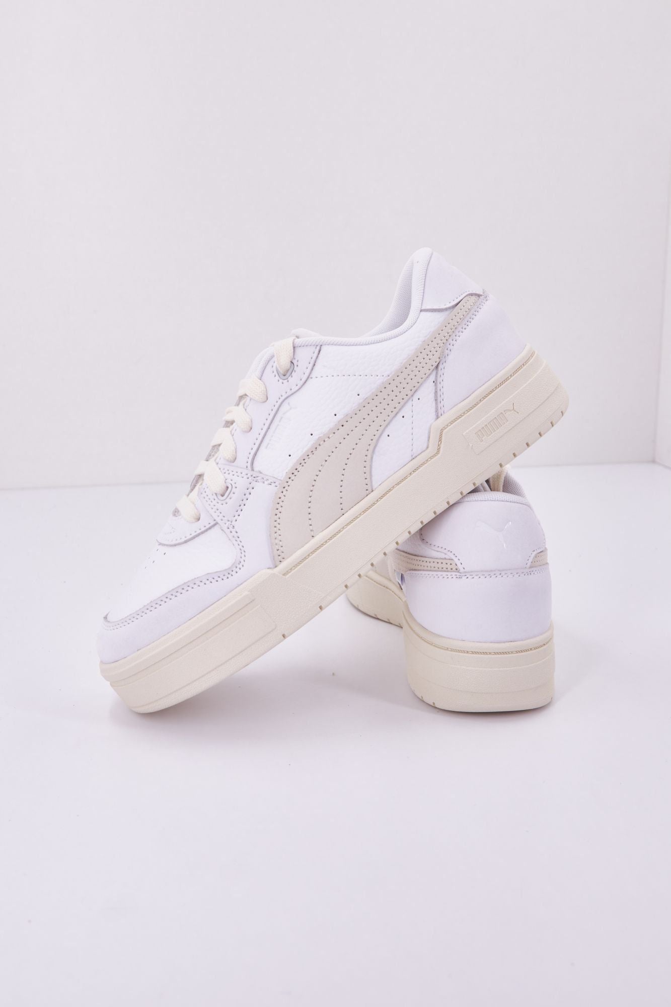 PUMA CA PRO LUX en color BLANCO (2)