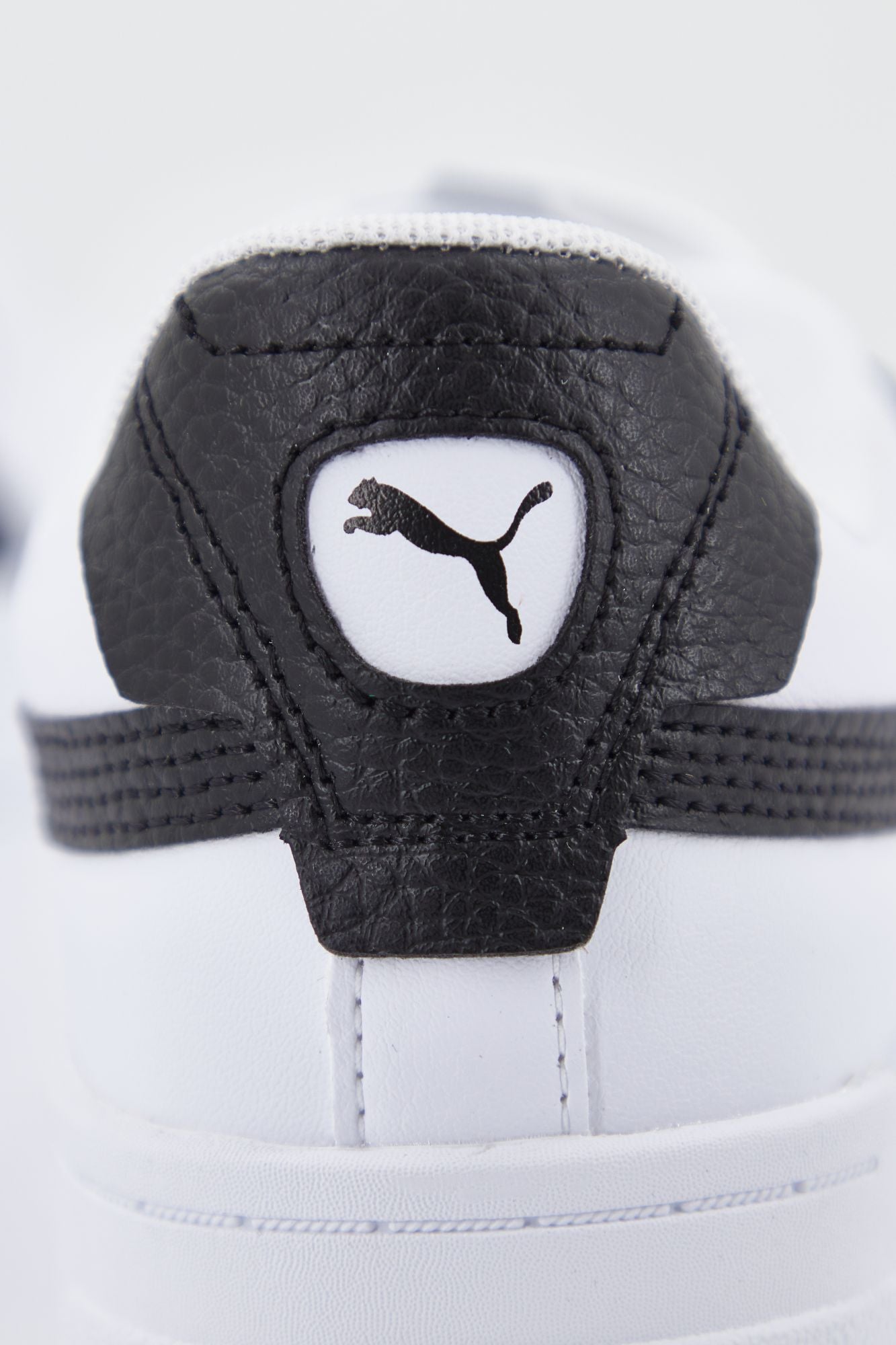 PUMA CALI DREAM en color BLANCO (4)