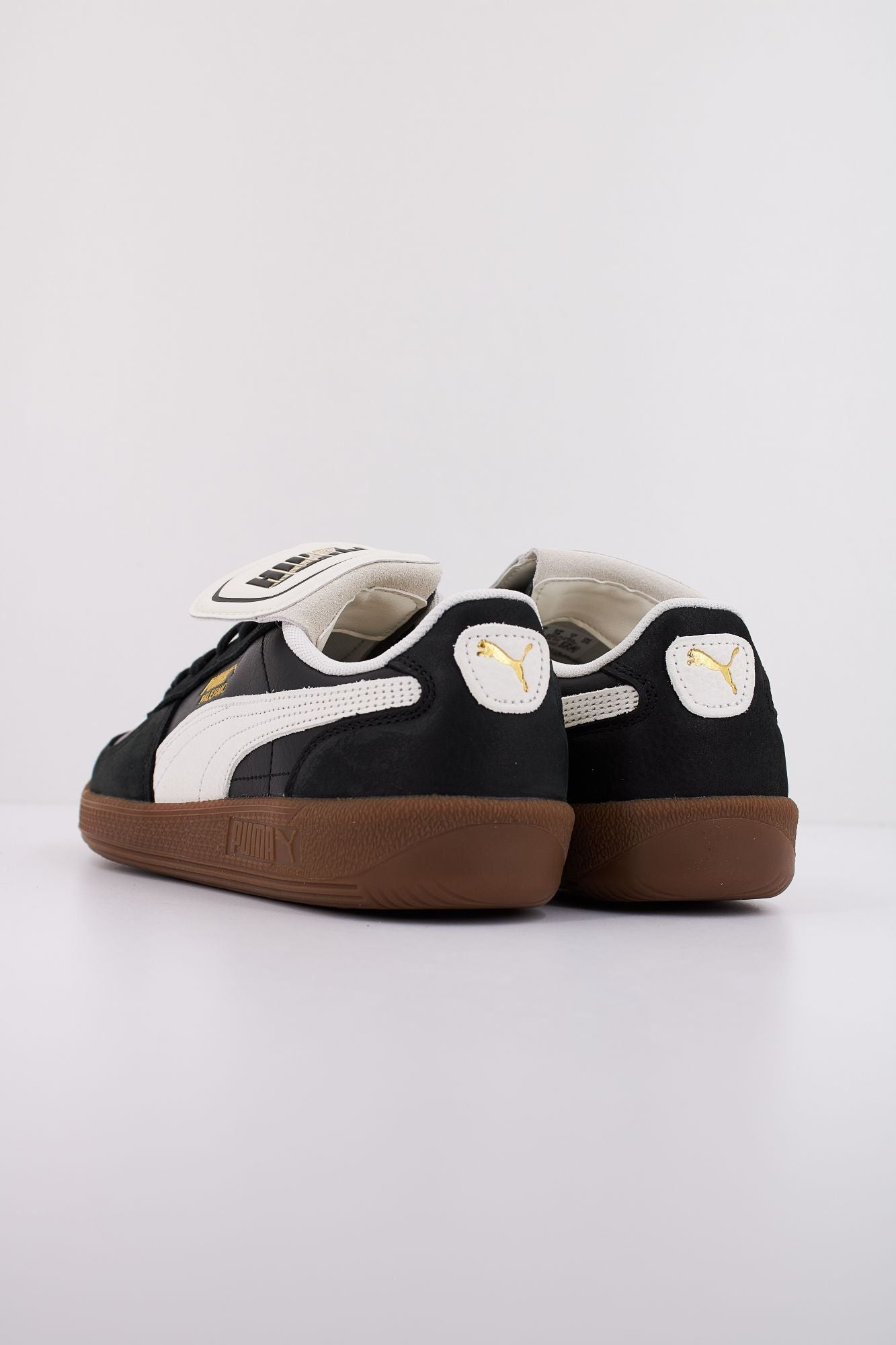 PUMA PALERMO PREMIUM en color NEGRO (4)