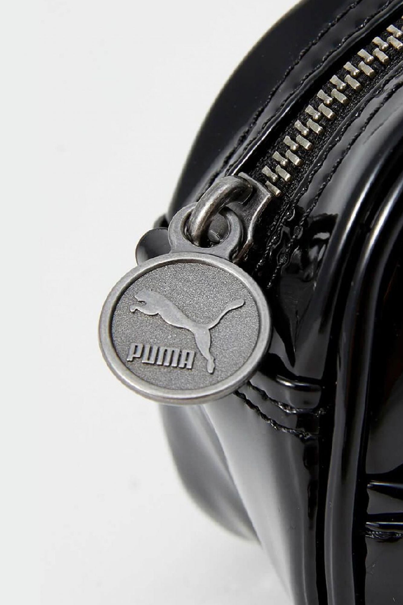 PUMA MICRO GRIP BAG en color NEGRO (4)