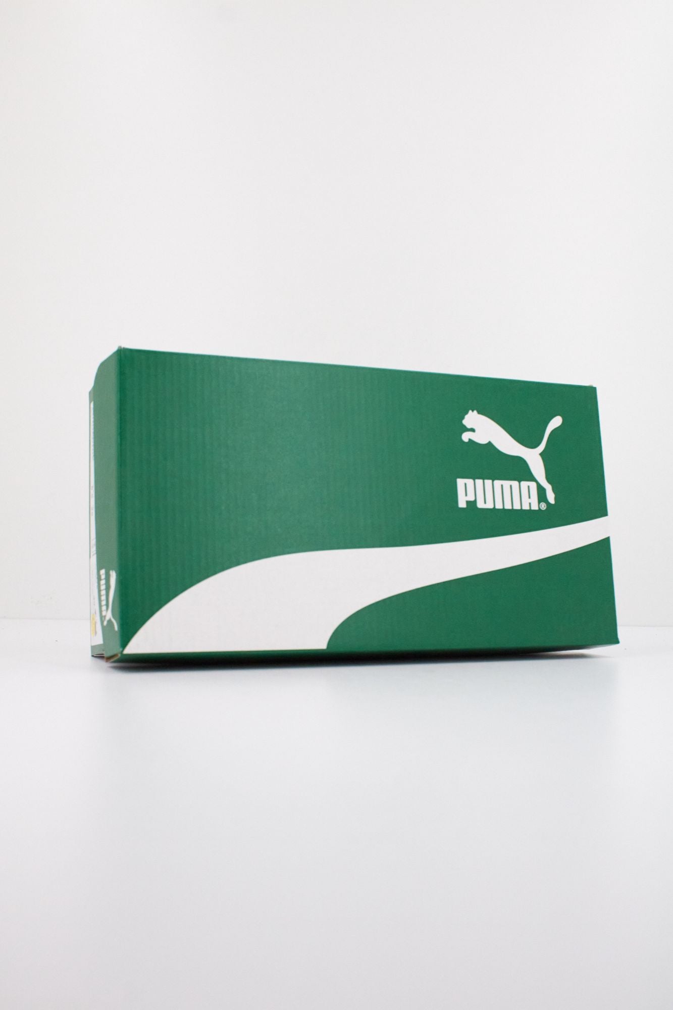 PUMA SPEEDCAT SD CAFE en color MARRON CLARO (6)