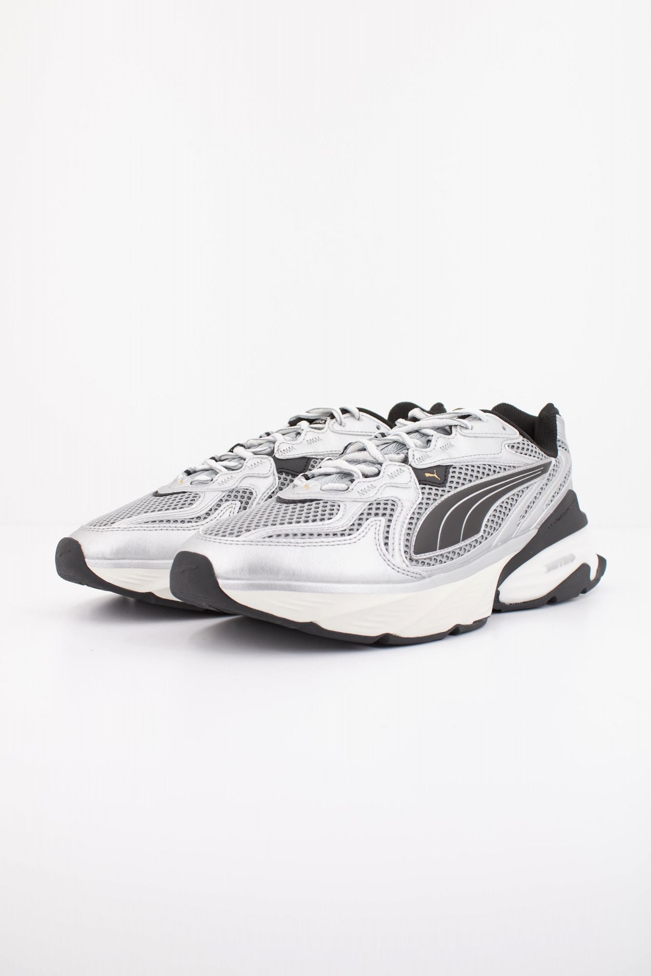 PUMA FADE NITRO LS en color PLATA (2)
