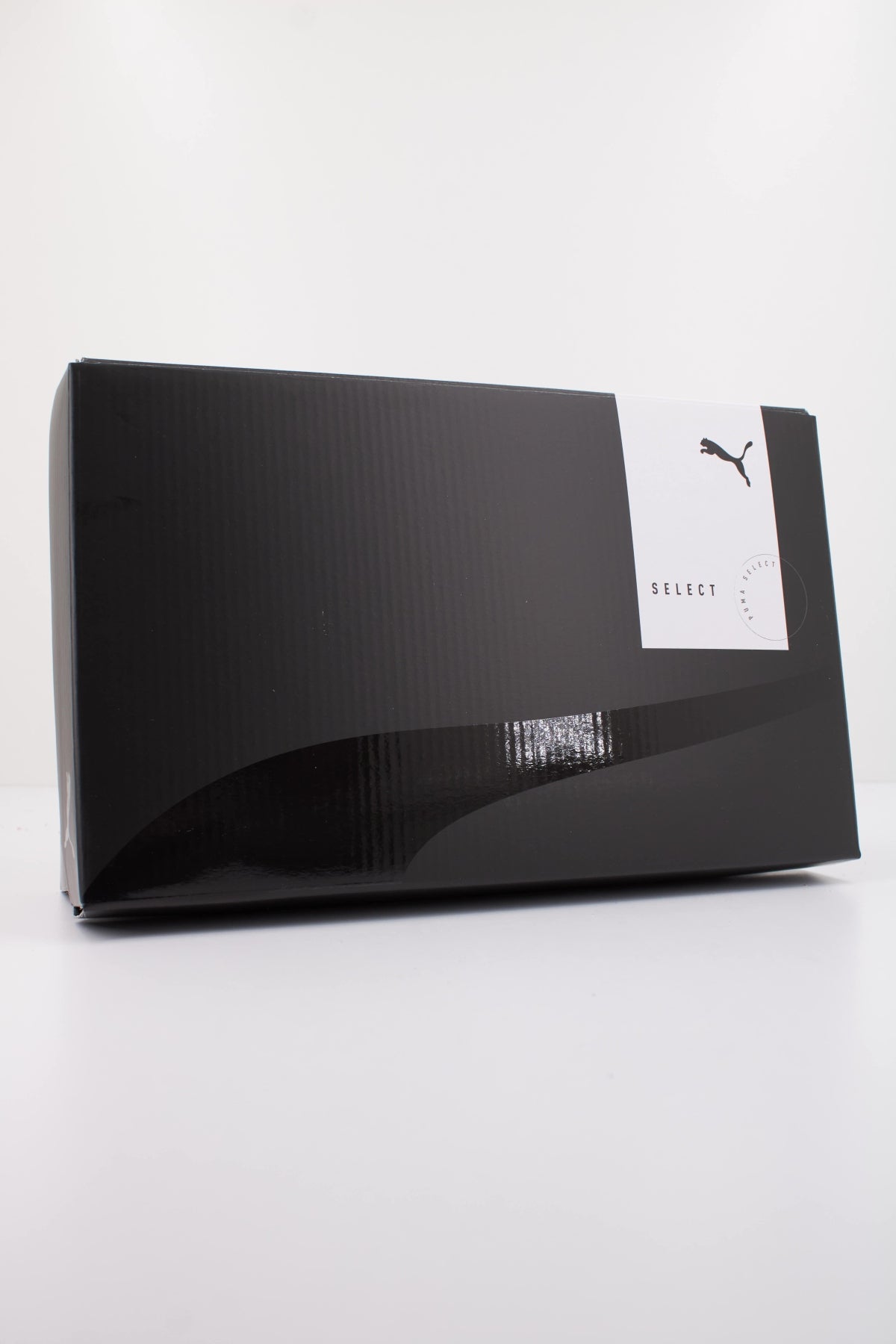 PUMA Mostro Fey LTH en color NEGRO (6)