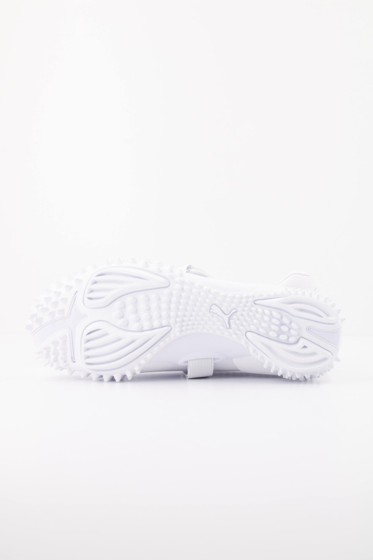 PUMA MOSTRO FEY LTH en color BLANCO (5)