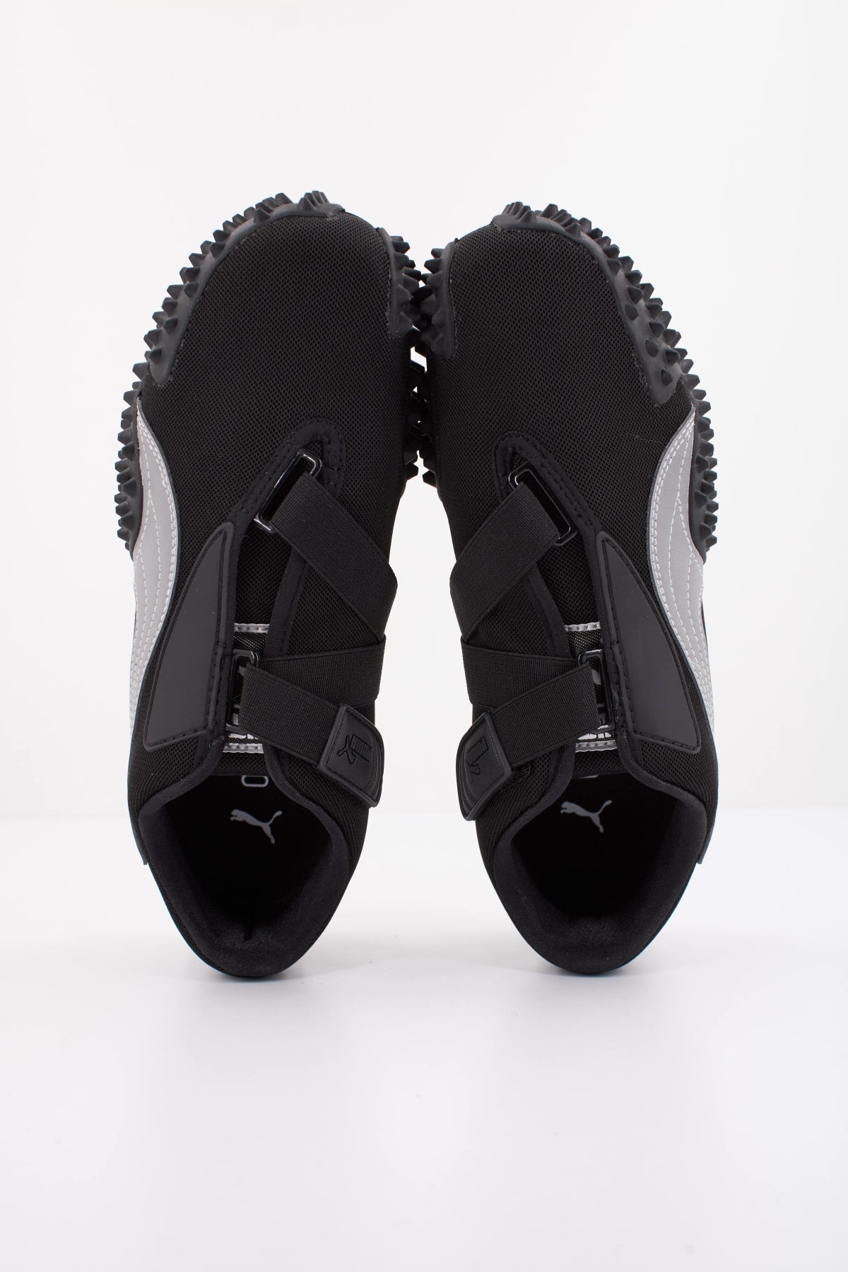 PUMA MOSTRO OG en color NEGRO (3)