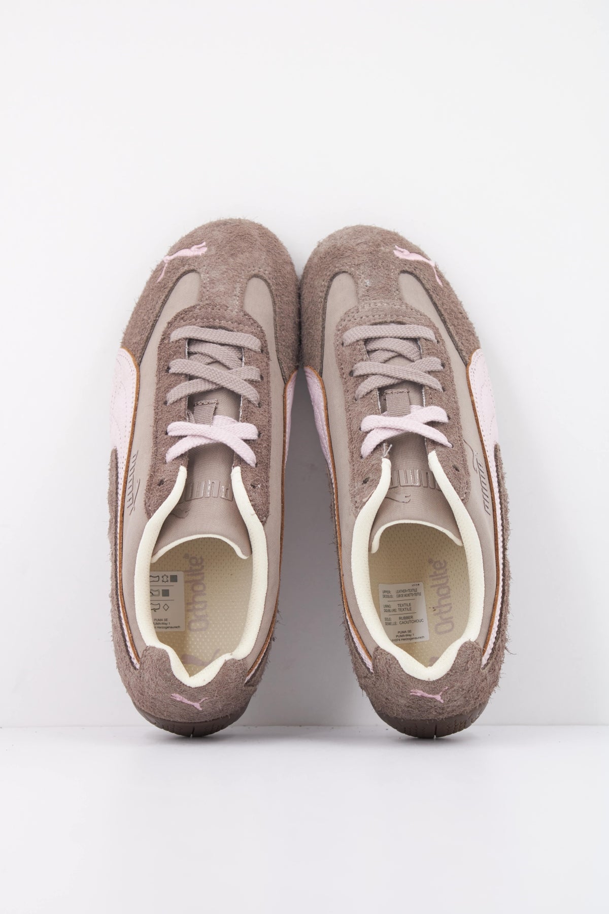 PUMA SPEEDCAT BRUSHED LUXE WNS en color GRIS (3)