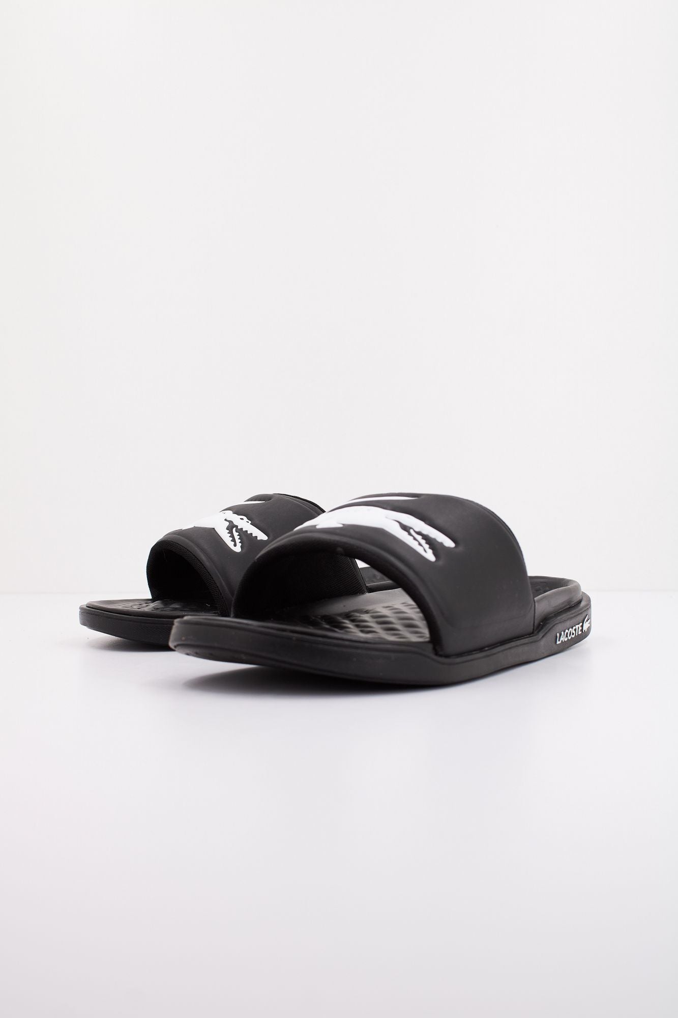LACOSTE SERVE DUAL SYNTHETIC LOGO en color NEGRO (2)