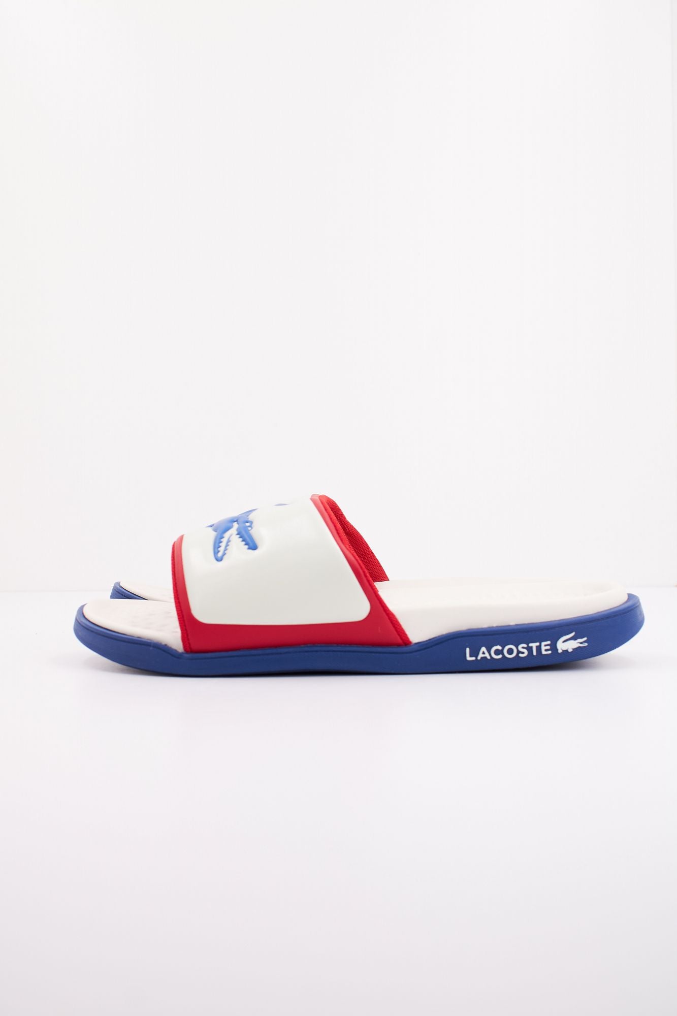 LACOSTE SERVE SLIDE DUAL SYNTHETI en color BLANCO (1)
