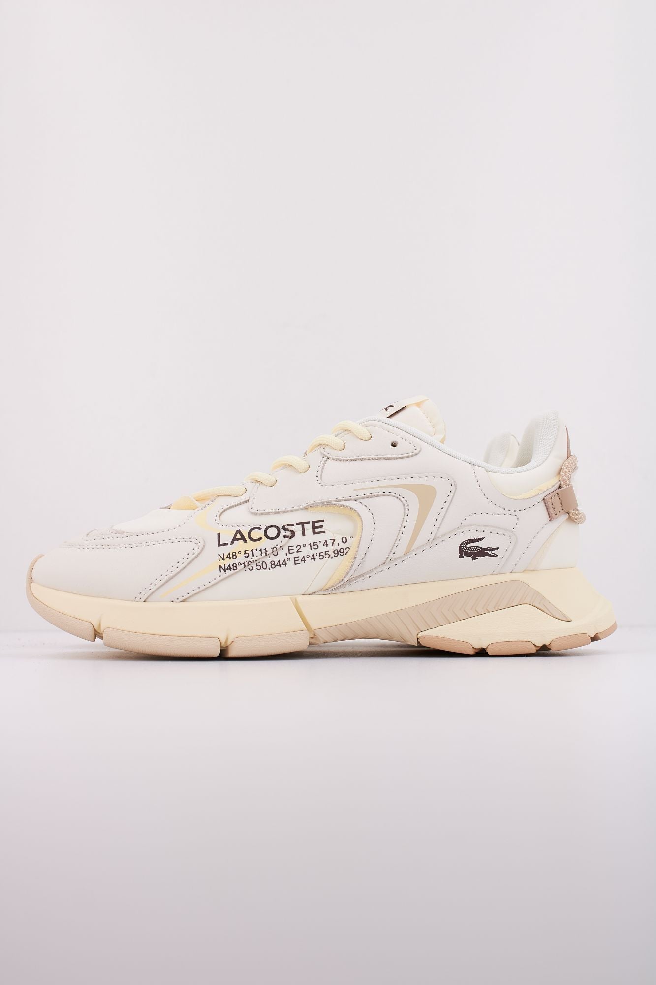 LACOSTE L003 NEO en color BEIS (1)