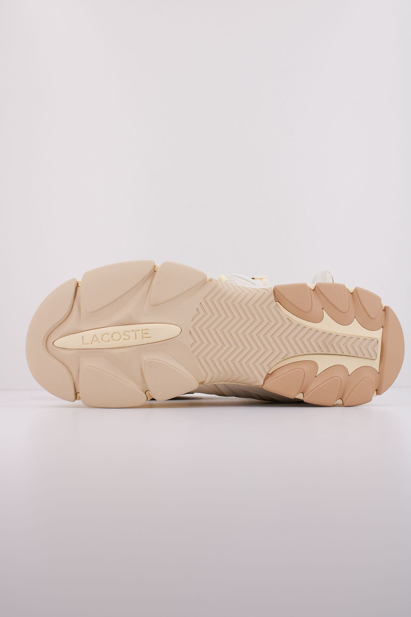 LACOSTE L003 NEO en color BEIS (5)