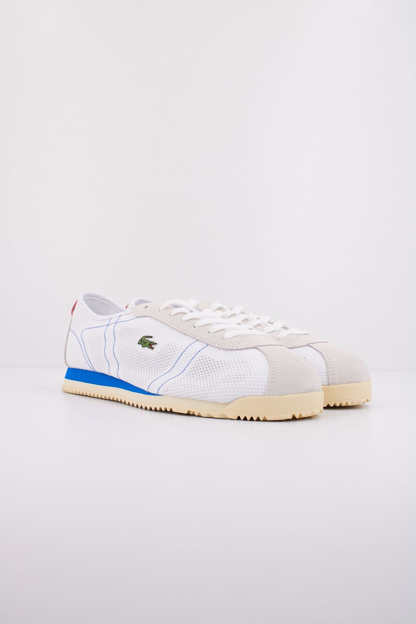 LACOSTE MEN'S CLUB-LOW SNEAKERS en color BLANCO (2)