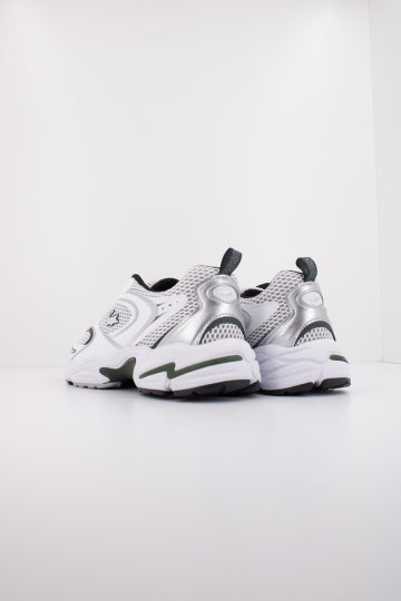LACOSTE STORM 96 2K en color BLANCO (4)