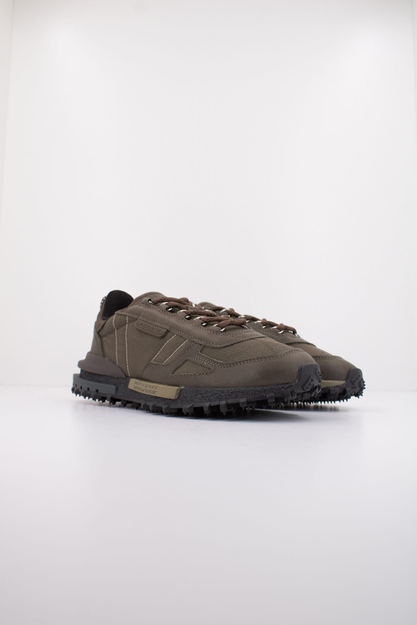LACOSTE ELITE ACTIVE en color VERDE (2)