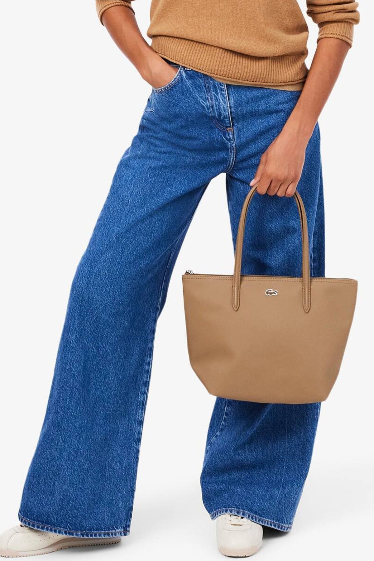 LACOSTE SHOPPING BAG en color MARRON CLARO (1)