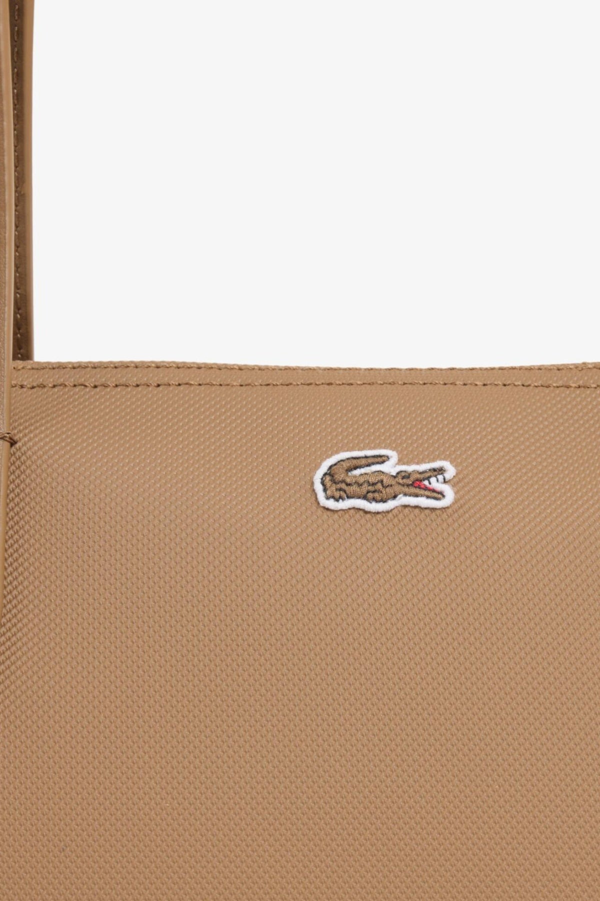 LACOSTE NF2037PK SHOPPING BAG en color MARRON CLARO (3)