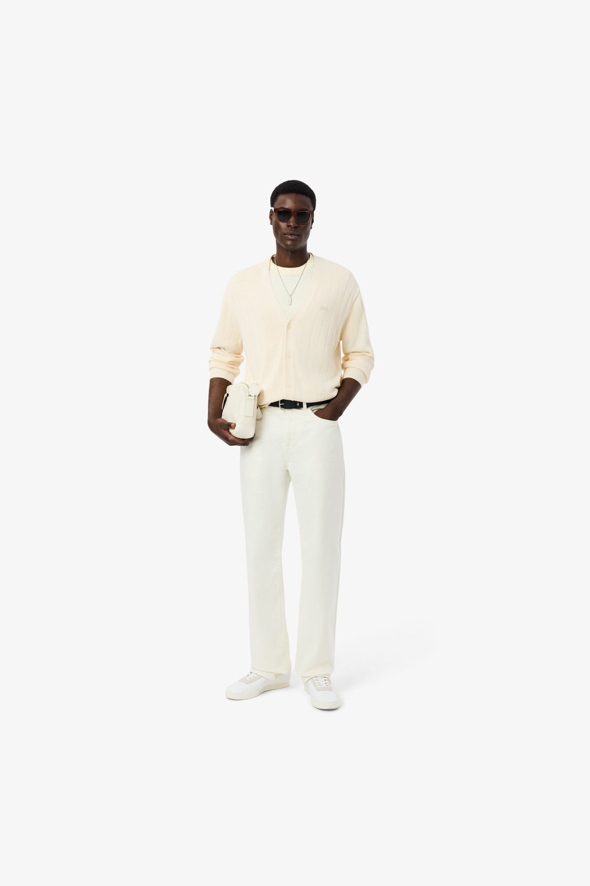 LACOSTE AH1039 en color BEIS (5)